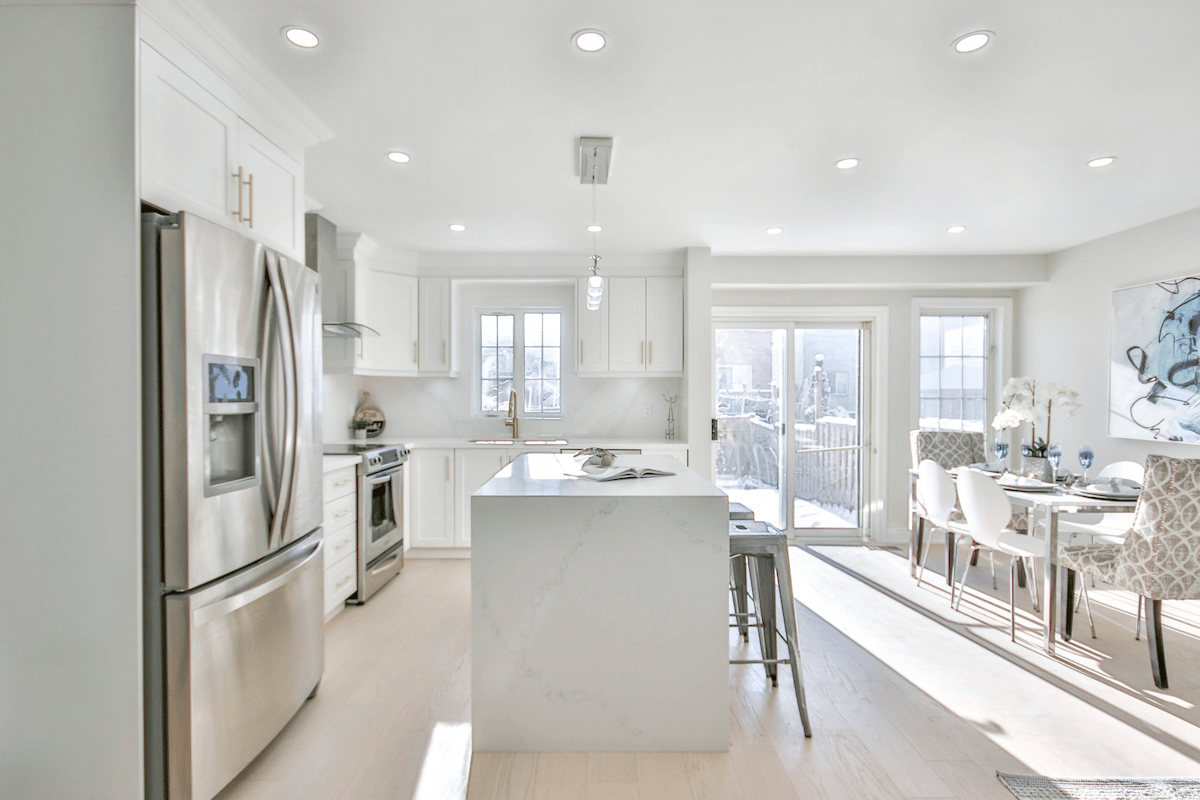 alexandria_kitchen_white_shaker_island